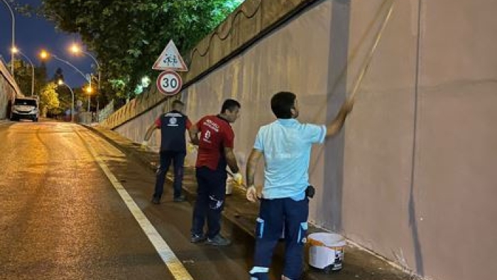 Büyükşehir’in uyumayan ekibi, kenti tertemiz yapıyor; SEKA tüneline A Takımı dokunuşu